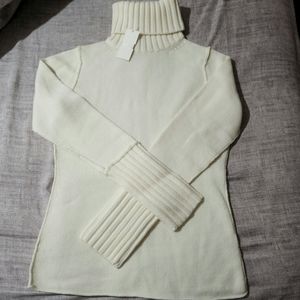 Banana Republic Extra Fine Italian Merino Turtleneck Sweater - New